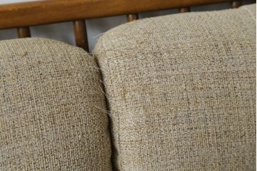 イギリスビンテージ　ERCOL(アーコール)　エバーグリーン　曲げ木のフレームが目を惹くハイバック2人掛けソファ(アームソファ、ラブソファ、二人掛け、ヴィンテージ、英国)(定価約72万円)(R-082849)