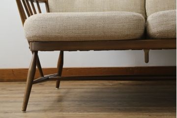 イギリスビンテージ　ERCOL(アーコール)　エバーグリーン　曲げ木のフレームが目を惹くハイバック2人掛けソファ(アームソファ、ラブソファ、二人掛け、ヴィンテージ、英国)(定価約72万円)(R-082849)