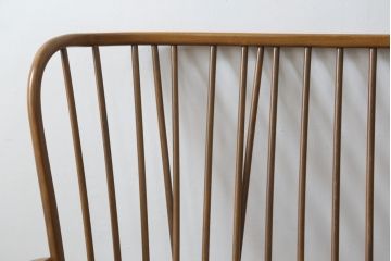 イギリスビンテージ　ERCOL(アーコール)　エバーグリーン　曲げ木のフレームが目を惹くハイバック2人掛けソファ(アームソファ、ラブソファ、二人掛け、ヴィンテージ、英国)(定価約72万円)(R-082849)