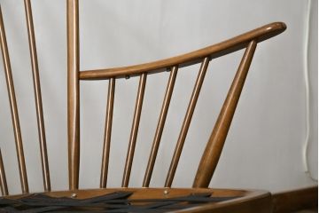 イギリスビンテージ　ERCOL(アーコール)　エバーグリーン　曲げ木のフレームが目を惹くハイバック2人掛けソファ(アームソファ、ラブソファ、二人掛け、ヴィンテージ、英国)(定価約72万円)(R-082849)