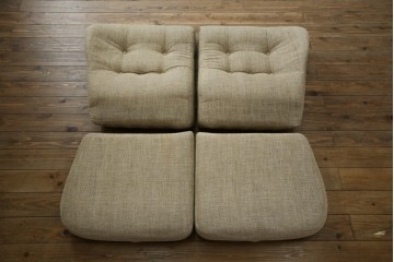 イギリスビンテージ　ERCOL(アーコール)　エバーグリーン　曲げ木のフレームが目を惹くハイバック2人掛けソファ　定価約72万円　(R-082849)