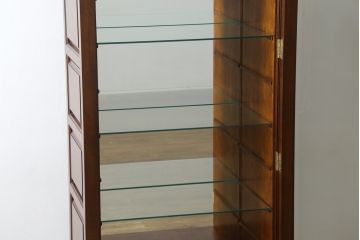 中古　特注品　松本民芸家具　シックな佇まいのキュリオケース(キャビネット、陳列棚、飾り棚、ガラスケース、コレクションケース、店舗什器)(R-082850)