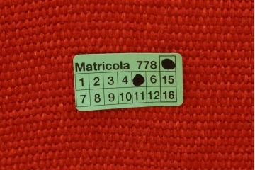 中古　美品　Knoll(ノル)　Saarinen Collection Conference Arm Chair(サーリネン コレクション カンファレンス アームチェア) 鮮やかな赤が印象的なアームチェア(椅子、イス)(定価約36万円)(R-082851)