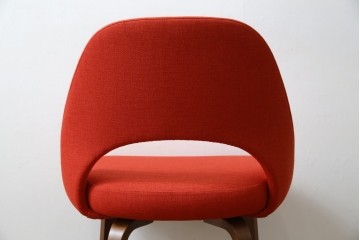 中古　美品　Knoll(ノル)　Saarinen Collection Conference Chair(サーリネン コレクション カンファレンスチェア)　 鮮やかな赤が印象的なアームレスチェア　定価約36万円相当　(R-082851)