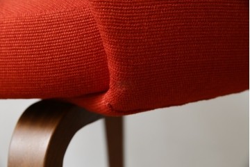 中古　美品　Knoll(ノル)　Saarinen Collection Conference Chair(サーリネン コレクション カンファレンスチェア)　 鮮やかな赤が印象的なアームレスチェア　定価約36万円相当　(R-082851)