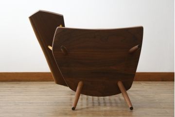 和製ヴィンテージ　ジョージナカシマ　桜製作所　LOUNGE ARM(ラウンジアーム)　One Arm(ワンアーム、片肘)　CN103　クッション付き　モダンに洗練された右アーム付きラウンジチェア(ジョージ・ナカシマ、アームチェア、イス、椅子、板座チェア、ビンテージ)(R-082853)