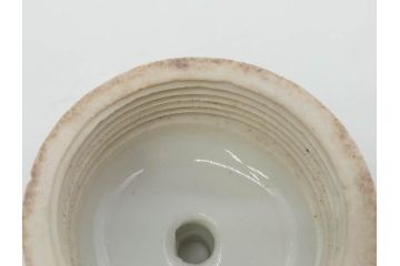 アンティーク　明治期　染付　唐草文　落ち着いた佇まいの碍子2点セット(電笠、電灯、照明器具、電材、陶器)(R-082856)