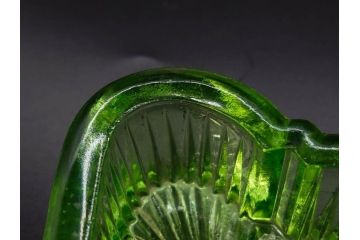 ウランガラス　ハート　花型　繊細で可愛らしいインク壺2点セット(インク壷、インク入れ、インキ、小物入れ、硝子)(R-082857)