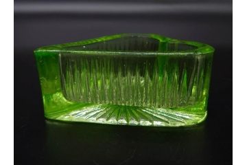 ウランガラス　ハート　花型　繊細で可愛らしいインク壺2点セット(インク壷、インク入れ、インキ、小物入れ、硝子)(R-082857)