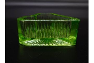 ウランガラス　ハート　花型　繊細で可愛らしいインク壺2点セット(インク壷、インク入れ、インキ、小物入れ、硝子)(R-082857)