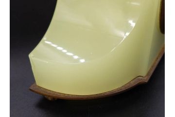 ジャンク品　戦前　当時物　ウランガラス　精工舎(SEIKOSHA・セイコー)　ゼンマイ式　8DAY(8日巻)　ノスタルジックな佇まいの置時計(硝子、枕時計)(R-082859)