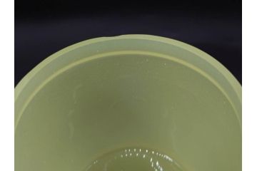 戦前 当時物 ウランガラス 上品な佇まいの小物入れ&灰皿セット(蓋物、アシュトレイ、和ガラス、硝子瓶)(R-082861)