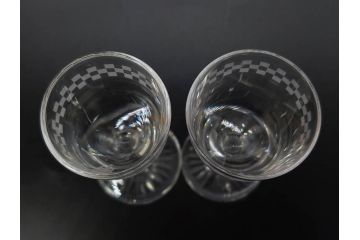 帝国ホテル　フランク・ロイド・ライト　気品あふれるグラス6客セット(市松模様、リキュール、ショット、酒器、酒杯、ガラス、硝子、外箱付)(R-082863)