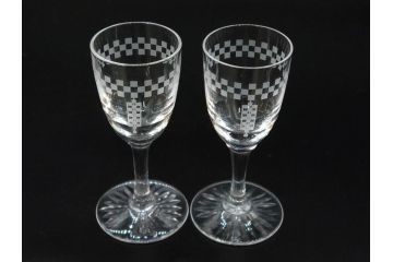 帝国ホテル　フランク・ロイド・ライト　気品あふれるグラス6客セット(市松模様、リキュール、ショット、酒器、酒杯、ガラス、硝子、外箱付)(R-082863)