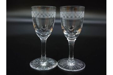 帝国ホテル　フランク・ロイド・ライト　気品あふれるグラス6客セット(市松模様、リキュール、ショット、酒器、酒杯、ガラス、硝子、外箱付)(R-082863)