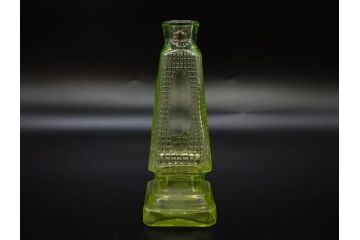 大正〜昭和初期　ウランガラス　バレリーナ　レトロな雰囲気漂うガラス瓶2点セット(一輪挿し、花瓶、花生、花入、花器、硝子、和ガラス)(R-082867)