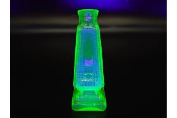 大正〜昭和初期　ウランガラス　バレリーナ　レトロな雰囲気漂うガラス瓶2点セット(一輪挿し、花瓶、花生、花入、花器、硝子、和ガラス)(R-082867)