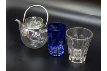 戦前　当時物　切子　剣先　ガラス　風情のある急須&グラス2客セット(コップ、色被せ、青、ポット、硝子、和ガラス)(R-082868)