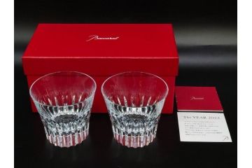 フランス　Baccarat　バカラ　クリスタ　ルテシア　イヤータンブラー　2022　2024　高級感あふれるグラス4客セット(コップ、ロックグラス、フルレッドクリスタルガラス、共箱付)(R-082870)