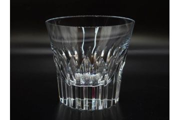 フランス　Baccarat　バカラ　クリスタ　ルテシア　イヤータンブラー　2022　2024　高級感あふれるグラス4客セット(コップ、ロックグラス、フルレッドクリスタルガラス、共箱付)(R-082870)