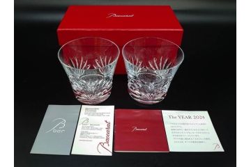 フランス　Baccarat　バカラ　クリスタ　ルテシア　イヤータンブラー　2022　2024　高級感あふれるグラス4客セット(コップ、ロックグラス、フルレッドクリスタルガラス、共箱付)(R-082870)
