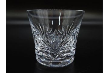 フランス　Baccarat　バカラ　クリスタ　ルテシア　イヤータンブラー　2022　2024　高級感あふれるグラス4客セット(コップ、ロックグラス、フルレッドクリスタルガラス、共箱付)(R-082870)