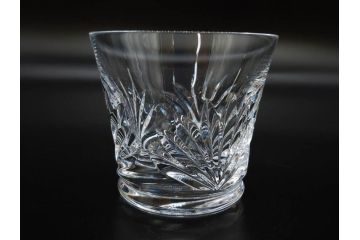 フランス　Baccarat　バカラ　クリスタ　ルテシア　イヤータンブラー　2022　2024　高級感あふれるグラス4客セット(コップ、ロックグラス、フルレッドクリスタルガラス、共箱付)(R-082870)