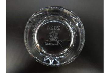 フランス　Baccarat　バカラ　クリスタ　ルテシア　イヤータンブラー　2022　2024　高級感あふれるグラス4客セット(コップ、ロックグラス、フルレッドクリスタルガラス、共箱付)(R-082870)