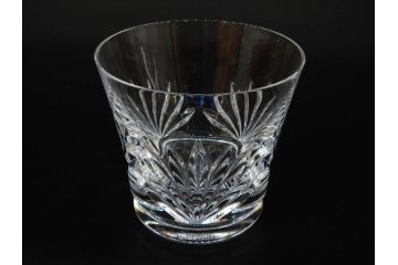 フランス　Baccarat　バカラ　クリスタ　ルテシア　イヤータンブラー　2022　2024　高級感あふれるグラス4客セット(コップ、ロックグラス、フルレッドクリスタルガラス、共箱付)(R-082870)