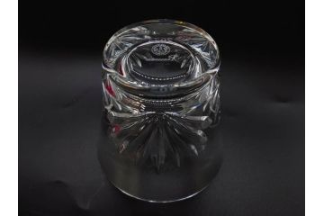 フランス　Baccarat　バカラ　クリスタ　ルテシア　イヤータンブラー　2022　2024　高級感あふれるグラス4客セット(コップ、ロックグラス、フルレッドクリスタルガラス、共箱付)(R-082870)