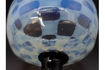 アンティーク　大正期　碗型　乳白市松模様　手作りの温かみを感じる氷コップ(グラス、硝子、和ガラス)(R-082871)