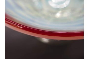 大正期　ラッパ型　型吹き　乳白ぼかし　格子文様　赤縁のアクセントに惹かれる氷コップ(グラス、硝子、和ガラス)(R-082873)