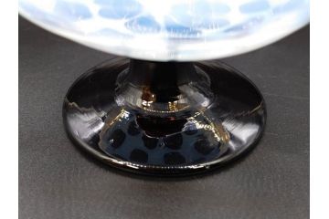 大正期　碗型　乳白　市松模様　エナメル脚　個性的なデザインが魅力の氷コップ(グラス、硝子、和ガラス)(R-082874)