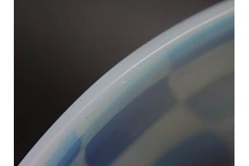 大正期　碗型　乳白　市松模様　エナメル脚　優しげな雰囲気漂う氷コップ(グラス、硝子、和ガラス)(R-082875)