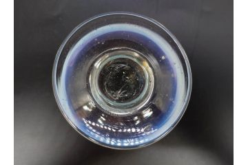 大正期　碗型　乳白ぼかし　赤縁　輪花　エナメル脚　柔らかい色合いに惹かれる氷コップ2客セット(グラス、硝子、和ガラス)(R-082882)