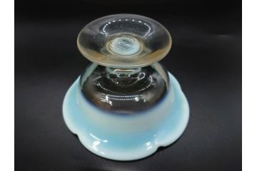 大正期　碗型　乳白ぼかし　輪花　赤縁　青縁　お部屋をノスタルジックに演出する氷コップ3点セット(碗形、グラス、硝子、和ガラス)(R-082883)