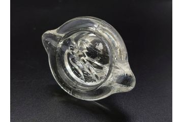 昭和初期　プレスガラス　醤油差し　食卓に彩を添えるガラス瓶5点セット(醤油瓶、しょうゆ差し、調味料入れ、ツバメ、ソース、硝子、和ガラス)(R-082885)