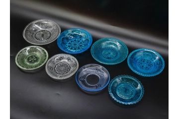 ウランガラス　プレスガラス　レース　食卓を爽やかに彩るガラス皿8枚セット(松葉、松の実、野球、硝子、中皿、小皿)(R-082887)