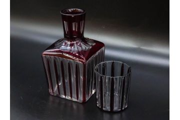 昭和初期　切子　色被せガラス　赤　空間に品格をもたらす水差し&グラスセット(コップ、冠水瓶、ピッチャー、硝子、和ガラス)(R-082891)