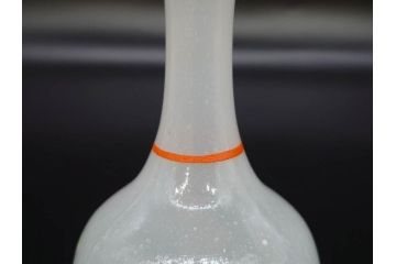 昭和初期　乳白　ガラス　レトロな可愛らしさが魅力の雛徳利3点セット(ひな祭り、雛道具、花、硝子、ガラス)(R-082893)
