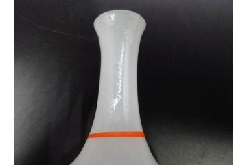 昭和初期　乳白　ガラス　レトロな可愛らしさが魅力の雛徳利3点セット(ひな祭り、雛道具、花、硝子、ガラス)(R-082893)