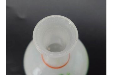昭和初期　乳白　ガラス　レトロな可愛らしさが魅力の雛徳利3点セット(ひな祭り、雛道具、花、硝子、ガラス)(R-082893)