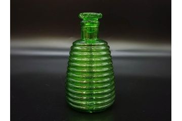 当時物　醤油差し　プレスガラス　時代を重ねた趣あるガラス瓶5点セット(オリンピック、五輪、醤油瓶、しょうゆ差し、調味料入れ、ソース、硝子、和ガラス)(R-082896)
