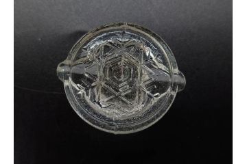 当時物　醤油差し　プレスガラス　時代を重ねた趣あるガラス瓶5点セット(オリンピック、五輪、醤油瓶、しょうゆ差し、調味料入れ、ソース、硝子、和ガラス)(R-082896)