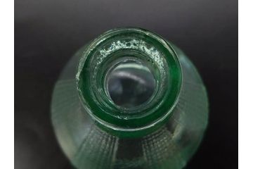 当時物　醤油差し　プレスガラス　時代を重ねた趣あるガラス瓶5点セット(オリンピック、五輪、醤油瓶、しょうゆ差し、調味料入れ、ソース、硝子、和ガラス)(R-082896)