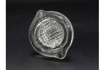 昭和初期　プレスガラス　上品なデザインが魅力のガラス瓶5点セット(バーマカレー、醤油瓶、調味料入れ、硝子)(R-082897)