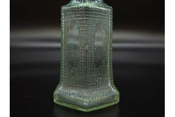 昭和初期　プレスガラス　上品なデザインが魅力のガラス瓶5点セット(バーマカレー、醤油瓶、調味料入れ、硝子)(R-082897)