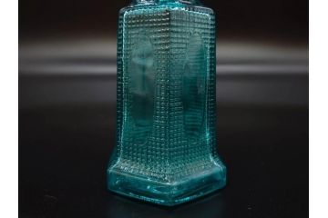 昭和初期　プレスガラス　上品なデザインが魅力のガラス瓶5点セット(バーマカレー、醤油瓶、調味料入れ、硝子)(R-082897)