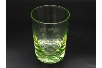 大正〜昭和初期　ウランガラス　美しい色合いが魅力のコップ4客セット(グラス、花模様、硝子、和ガラス)(R-082898)