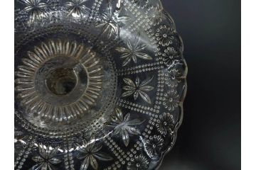 大正〜昭和初期　プレスガラス　和ガラス　気品ある空間に演出するコンポート3点セット(フルーツボウル、果物入れ、デザートディッシュ、タッツア、硝子)(R-082900)